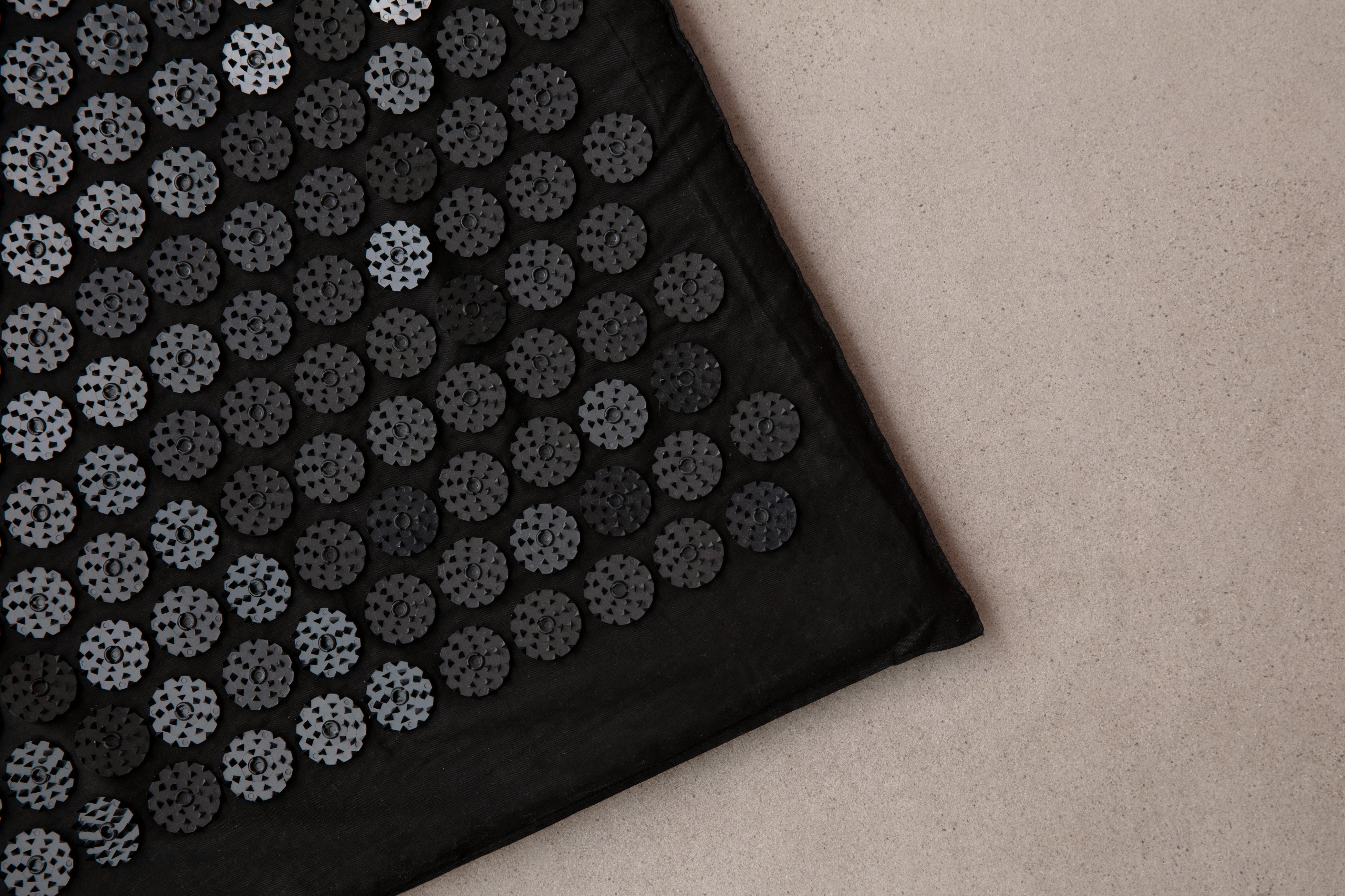Acupressure Mats 101: How They Work and What to Expect