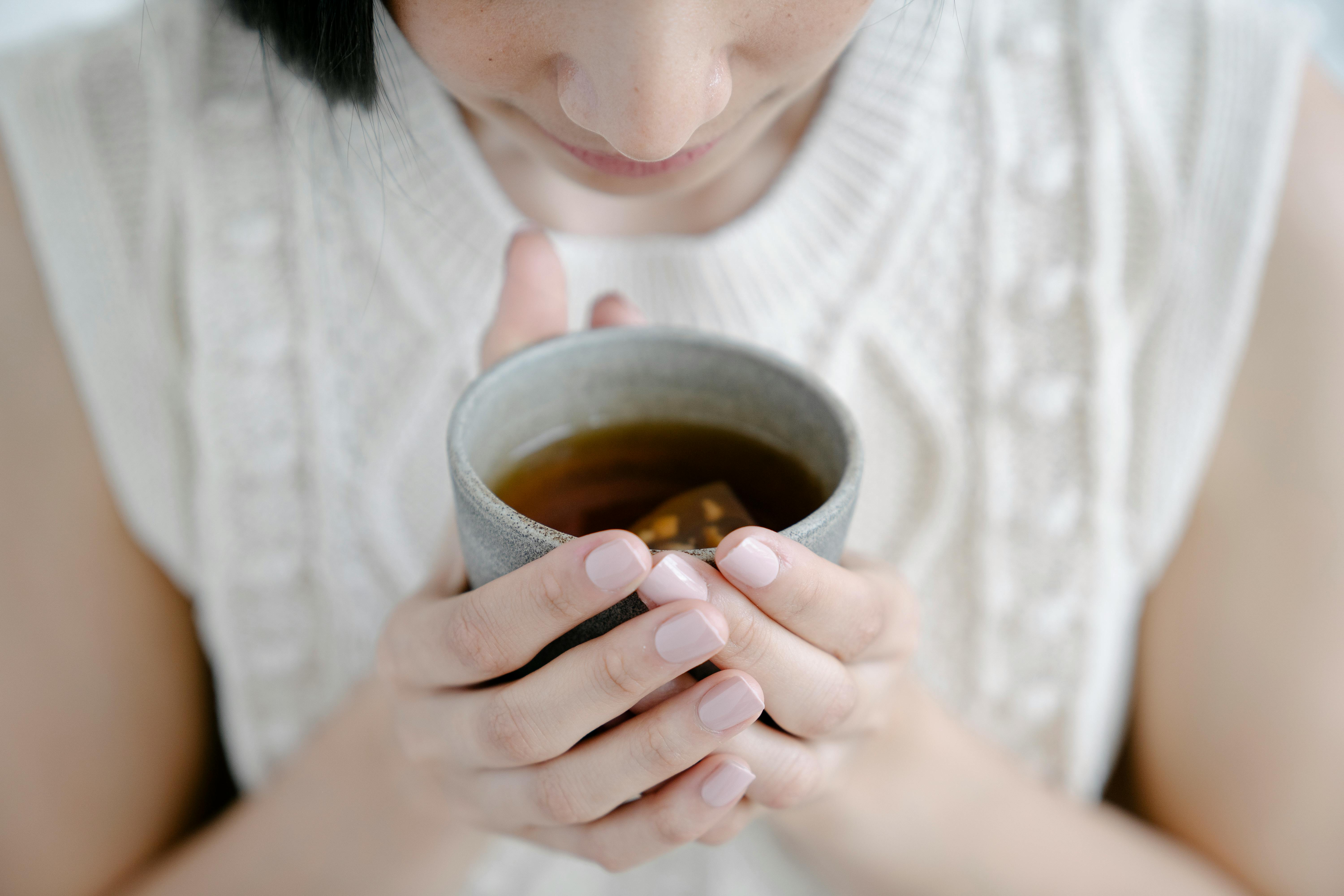 9 Best Warming Teas For Freezing Days (Student Top Picks)