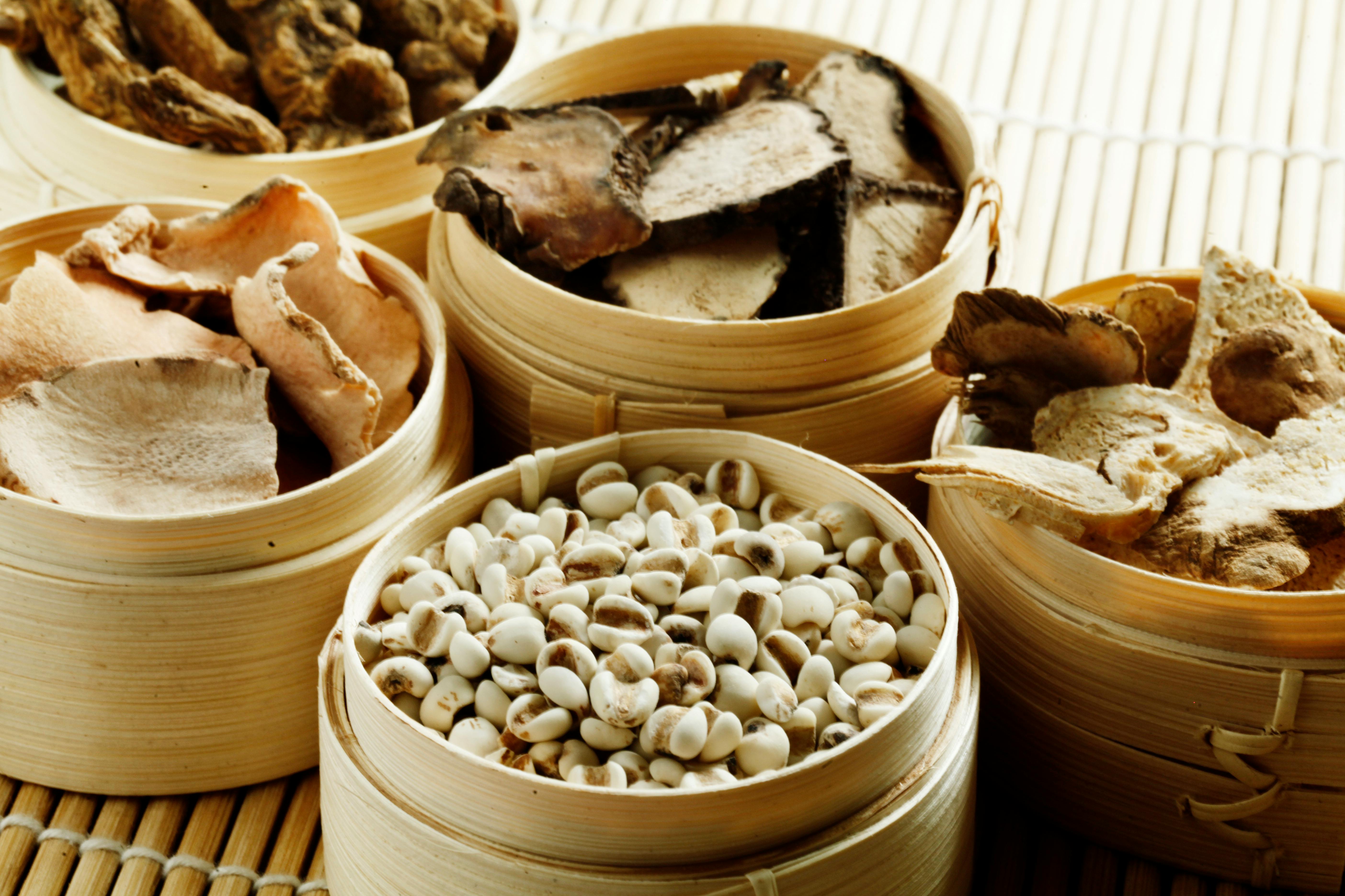 Chinese Herbal Medicine 101: Is It Safe and How Does It Work?